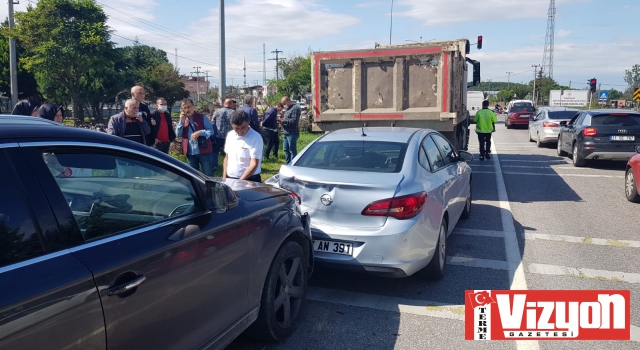 Terme’de zincirleme trafik kazası