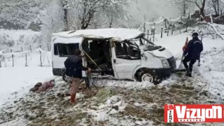 Öğrenci servisi devrildi: 1 öğrenci öldü, 7 kişi yaralandı