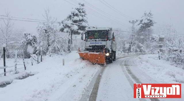 Terme'de aralıksız kar mesaisi